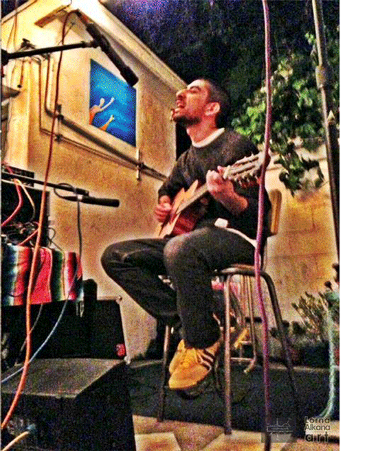 joe-del-rio-portrait-12x12-w-gif