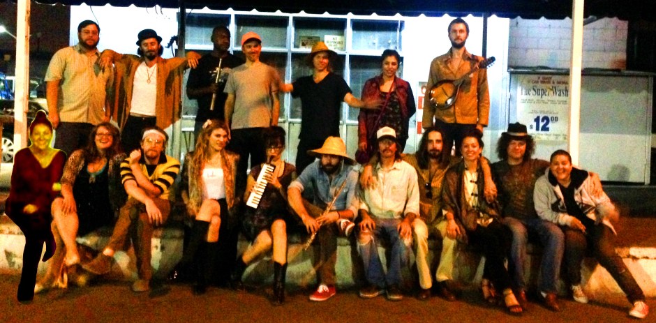 troupe family portrait l